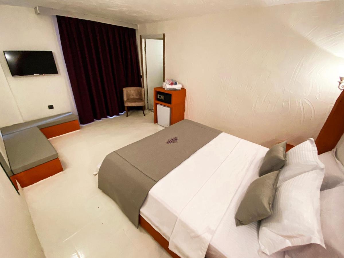 Tek Han Alacati Hotel Екстериор снимка