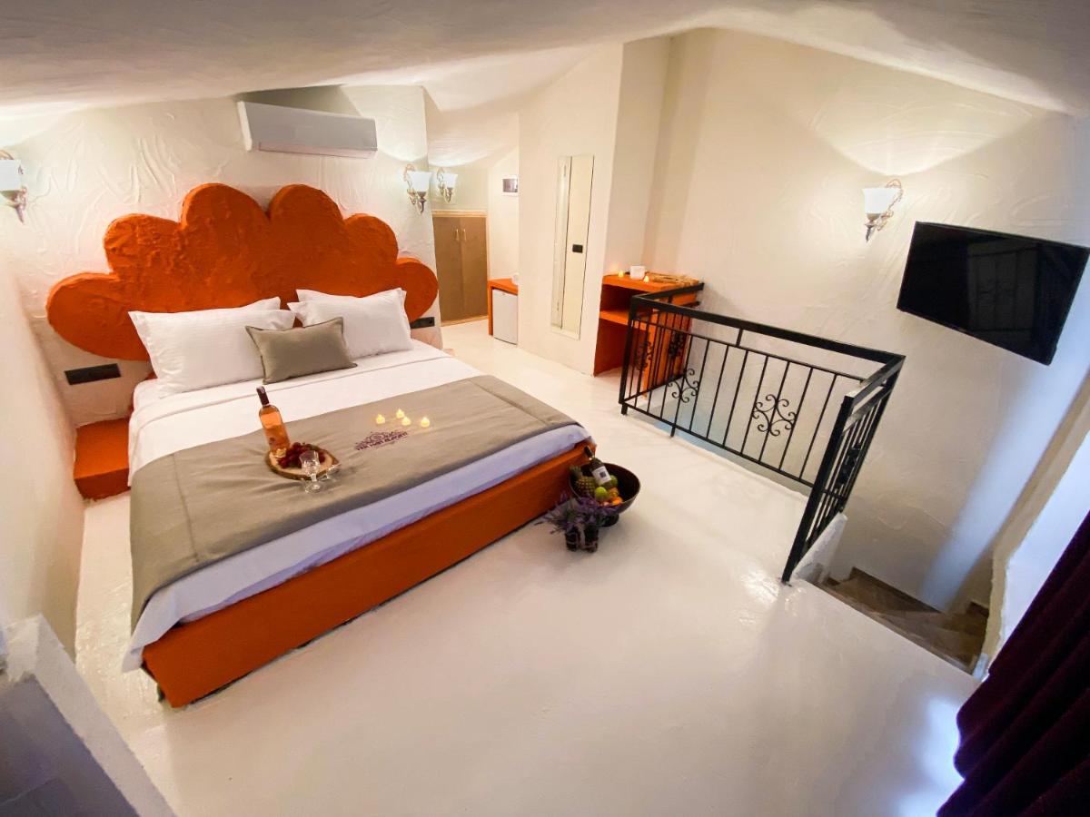 Tek Han Alacati Hotel Екстериор снимка