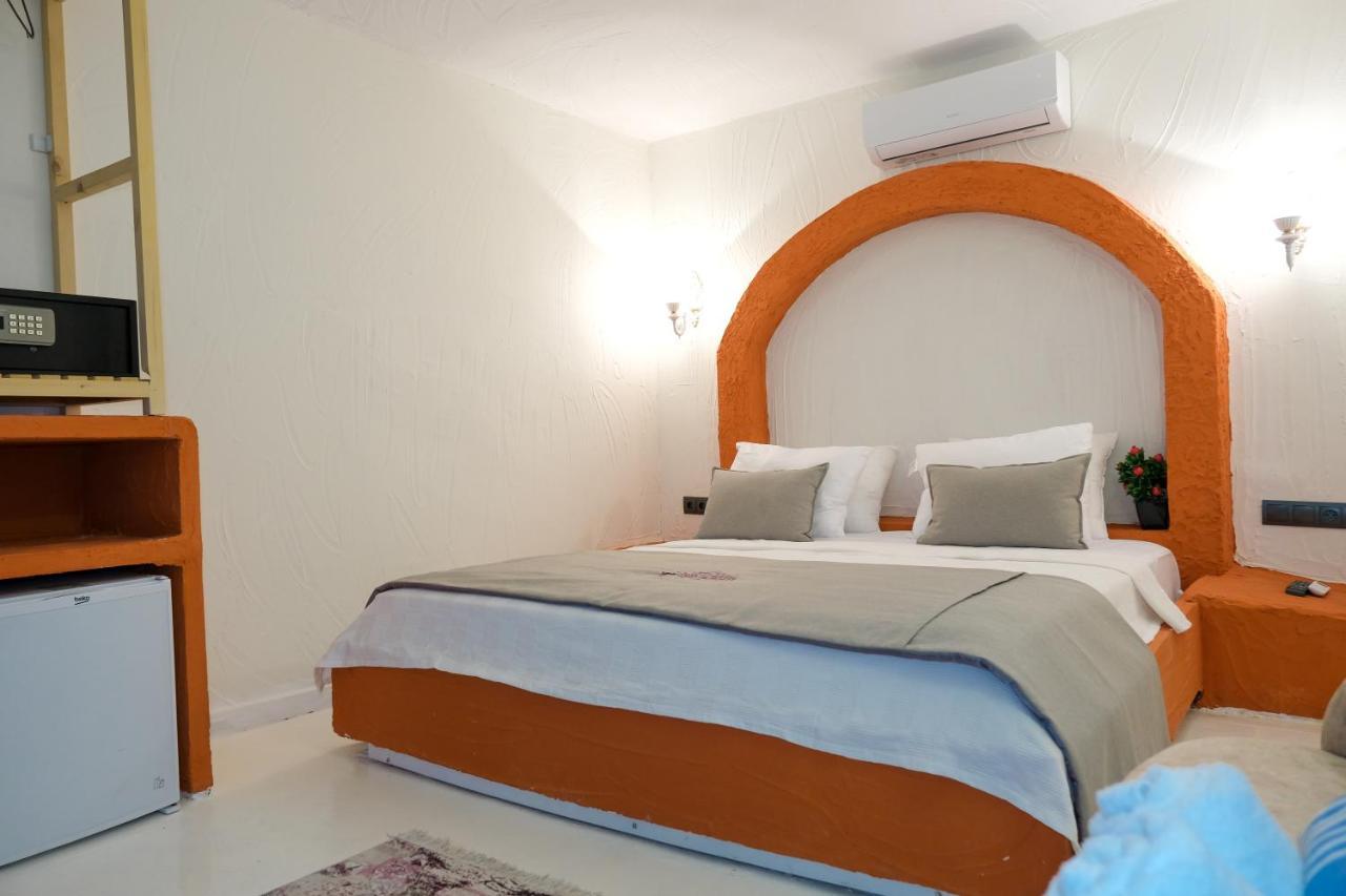 Tek Han Alacati Hotel Екстериор снимка
