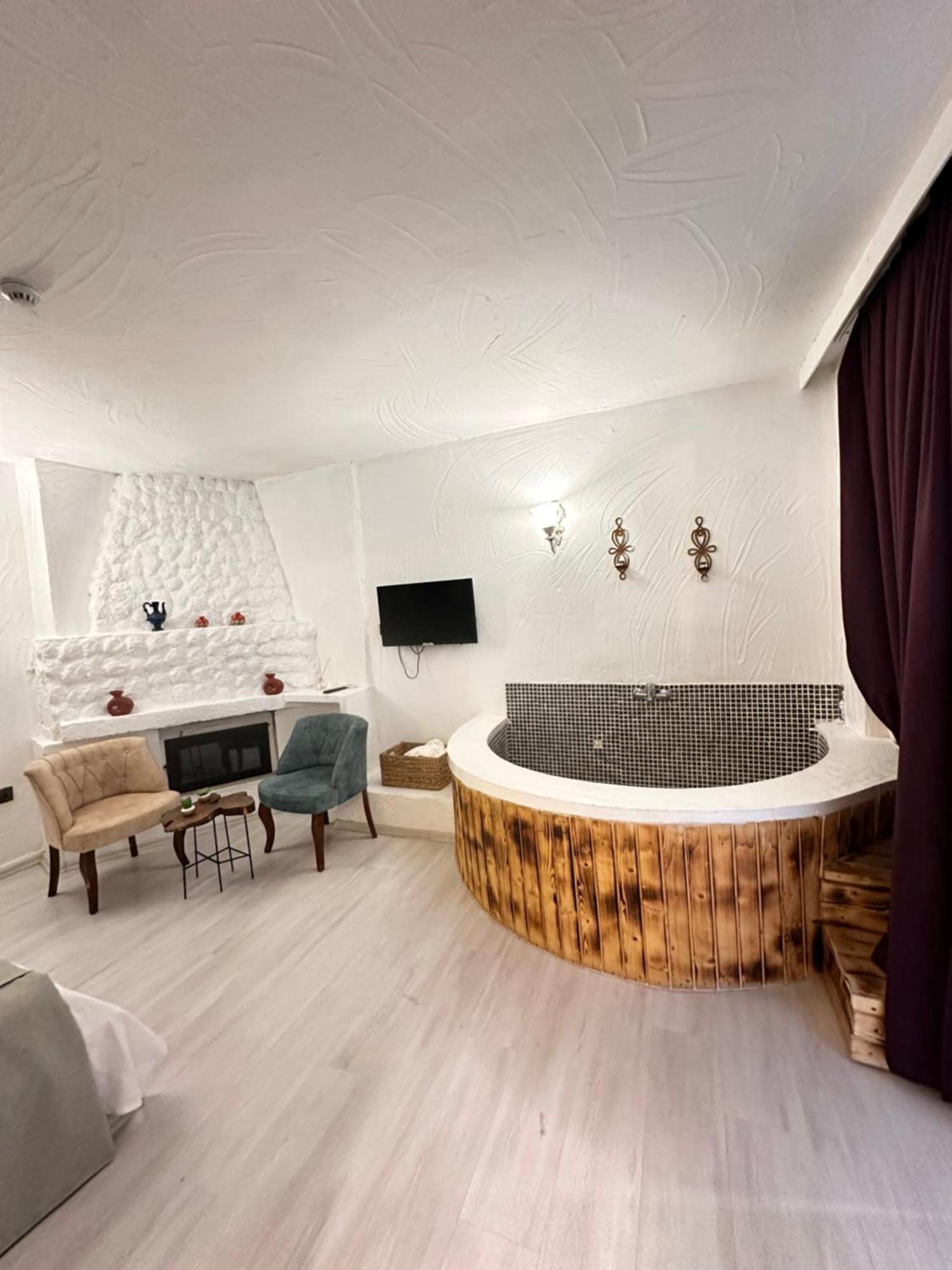 Tek Han Alacati Hotel Екстериор снимка