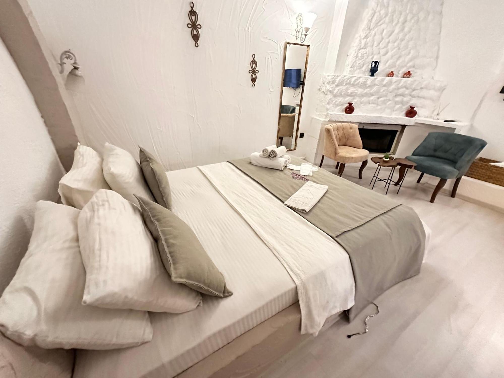 Tek Han Alacati Hotel Екстериор снимка