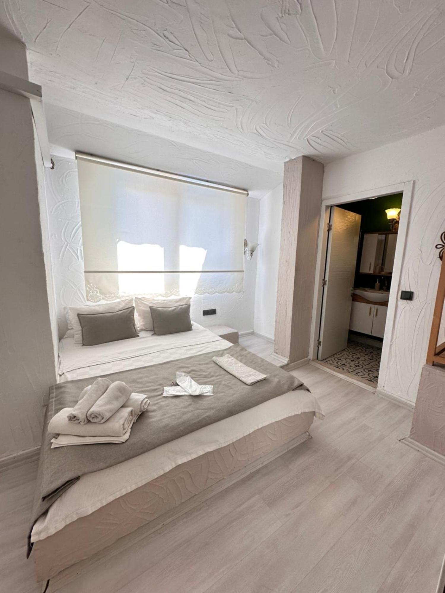 Tek Han Alacati Hotel Екстериор снимка